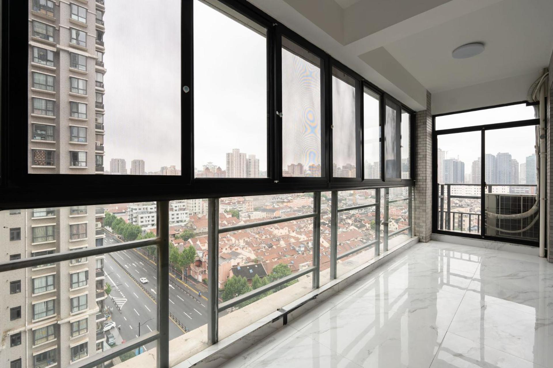 Căn hộ Eastern Hub - Bund Branch Luxurious Super Four-bedroom In Shilin Huayuan *
